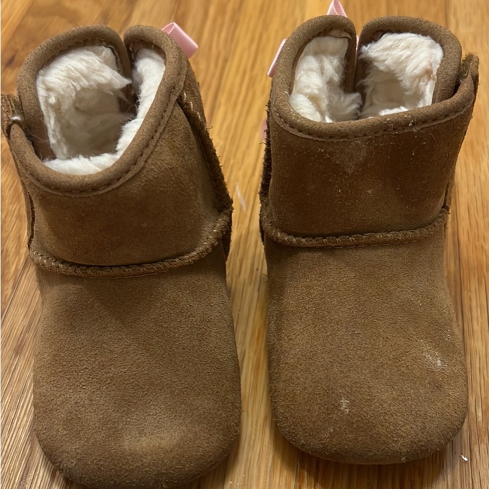 Baby Girl UGG Boots, Jesse Bow